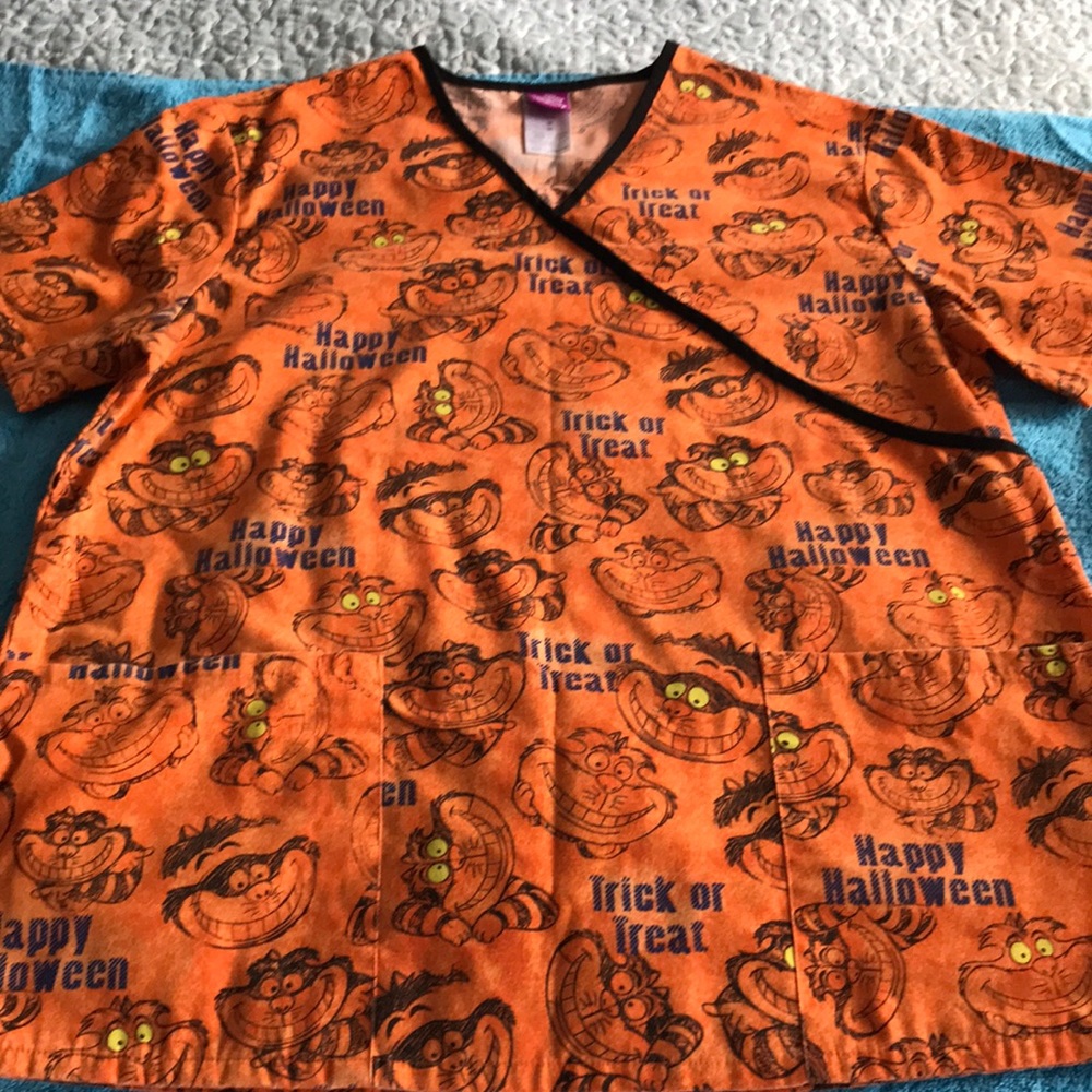 Scrub Top Halloween
